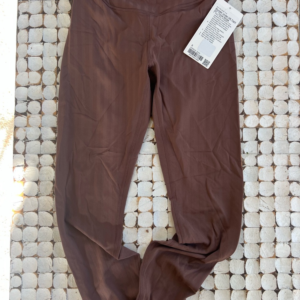 Lululemon Wunder under 25” leggings